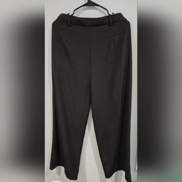 Princess Polly Pants size 10 black wide leg trouser pants. - Picture 3 of 3